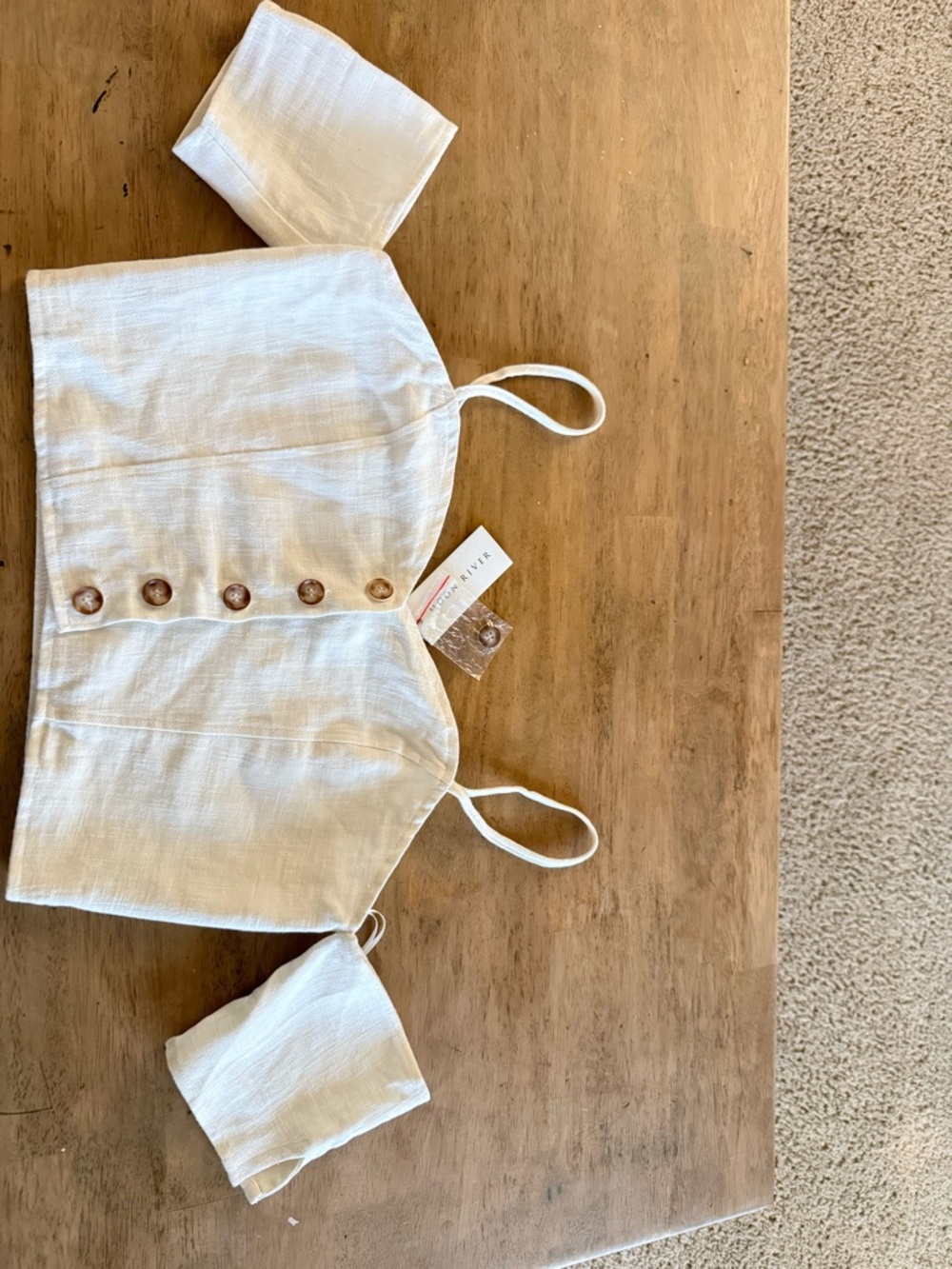 Moon River White Linen-Blend Button-Front Crop Top - Picture 5 of 5